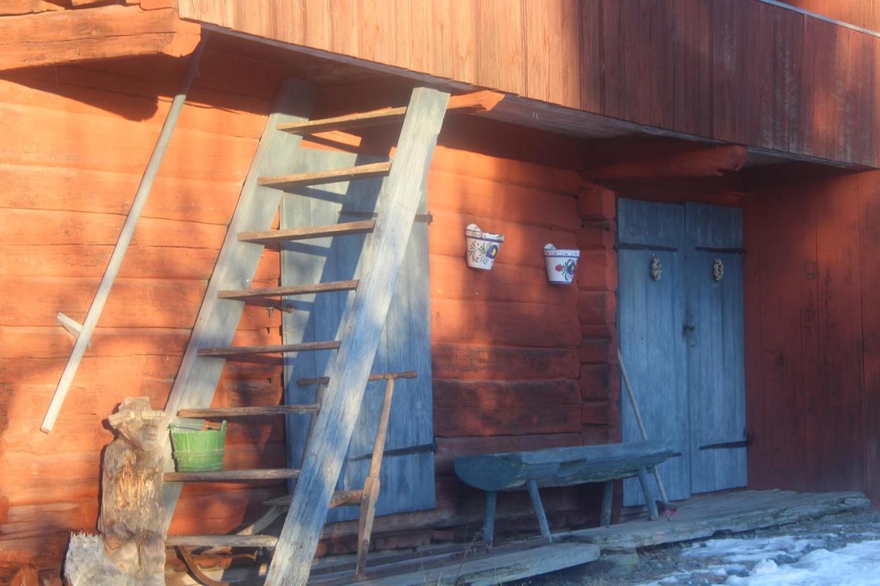 Boende Naera Romme Alpin Och Andra Friluftsaktiviteter I Dalarna Smedjebacken Екстериор снимка